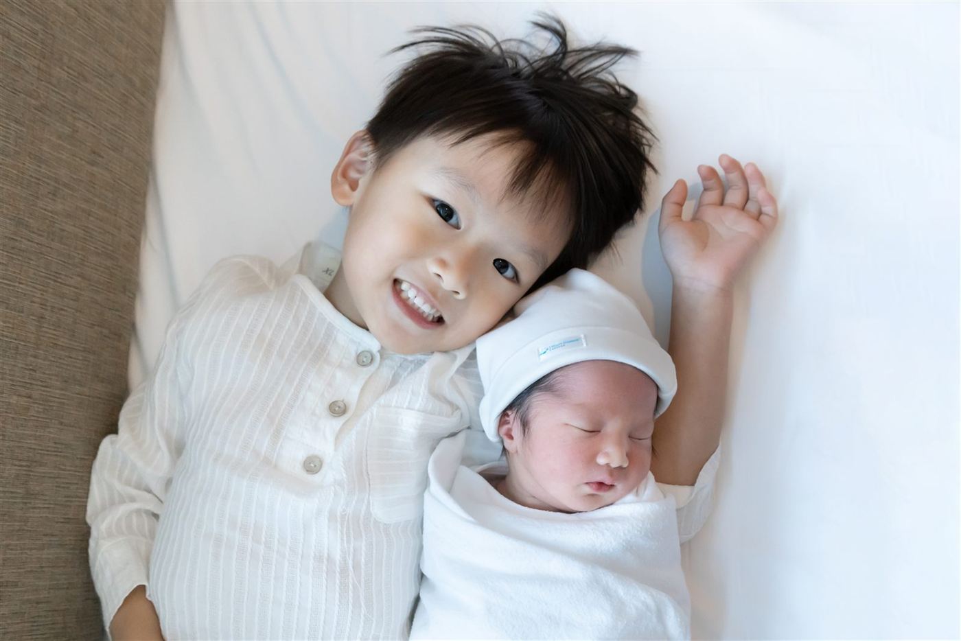 Fresh 48 newborn portrait by studio1935